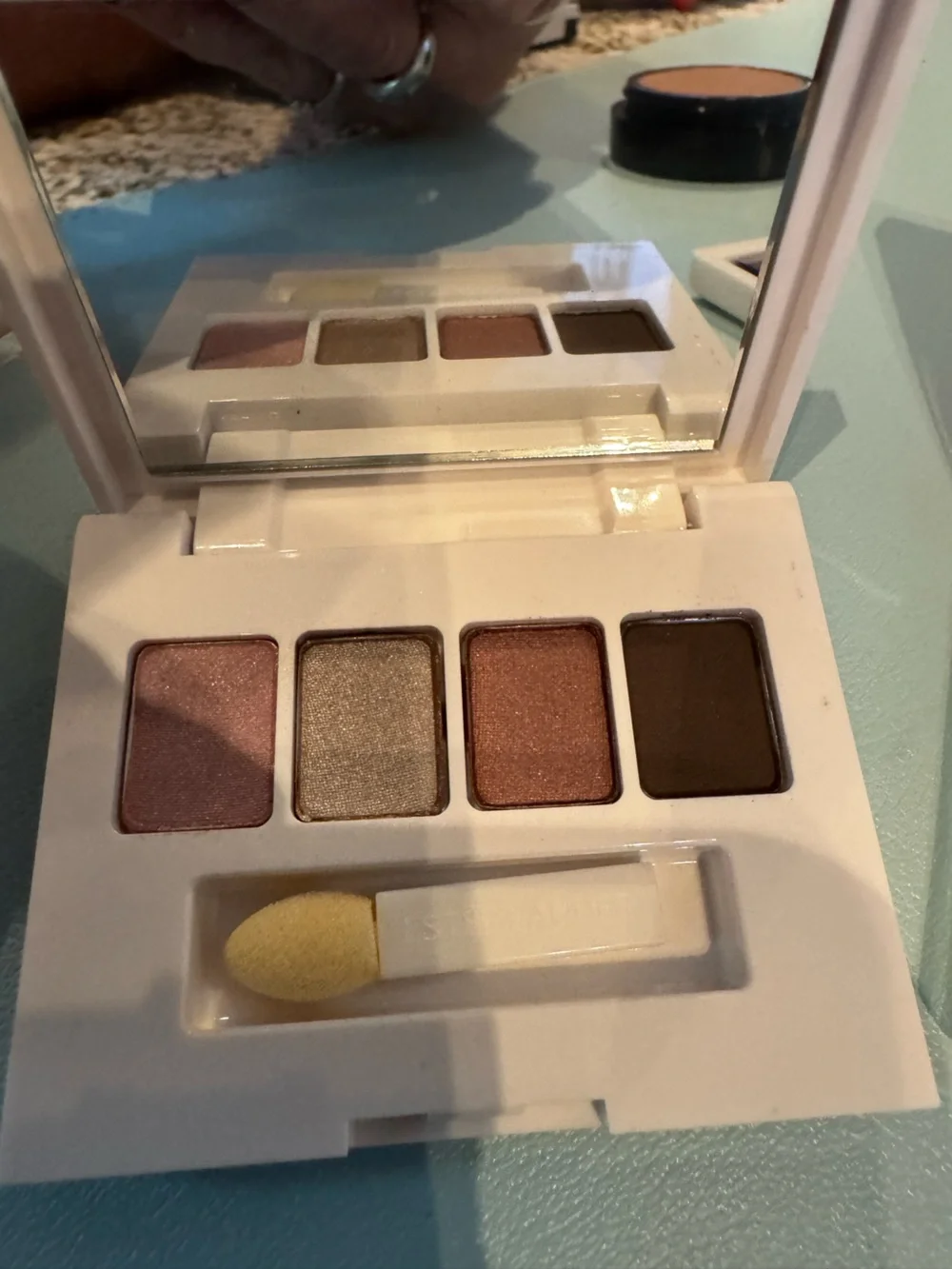 Lilly Pulitzer Estee  Lauder Eyeshadow Palette with Pink, Peach,& Bronzer